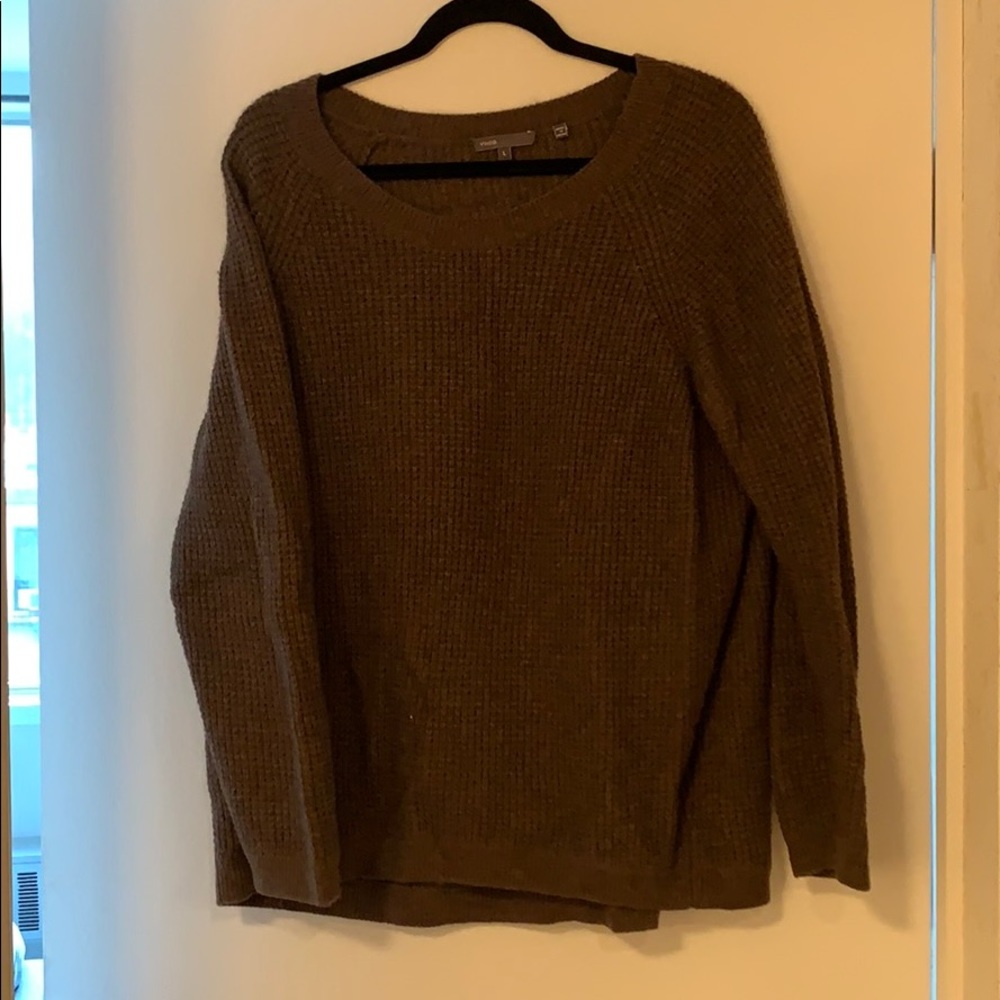 VINCE crew neck sweater